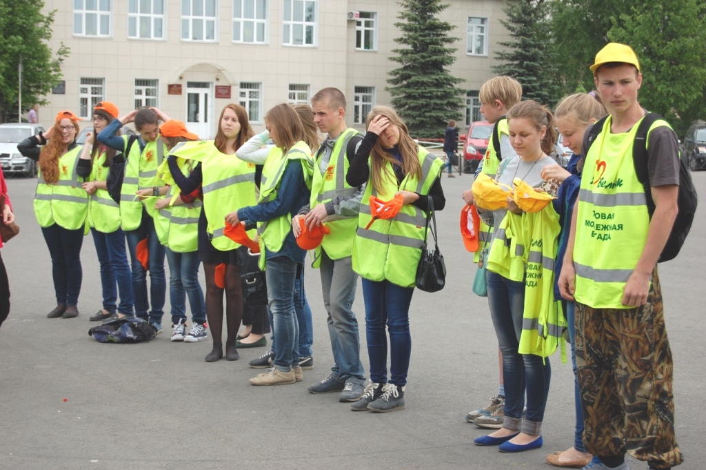 Работать в вельске. Молодежь города Вельск. Трудовое лето. Летние трудовые бригады Вологда. Открытие летнего трудового сезона.